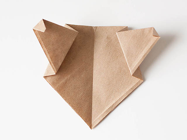Easy Origami Bear + Disneynature's BEARS printables from All for the Boys blog